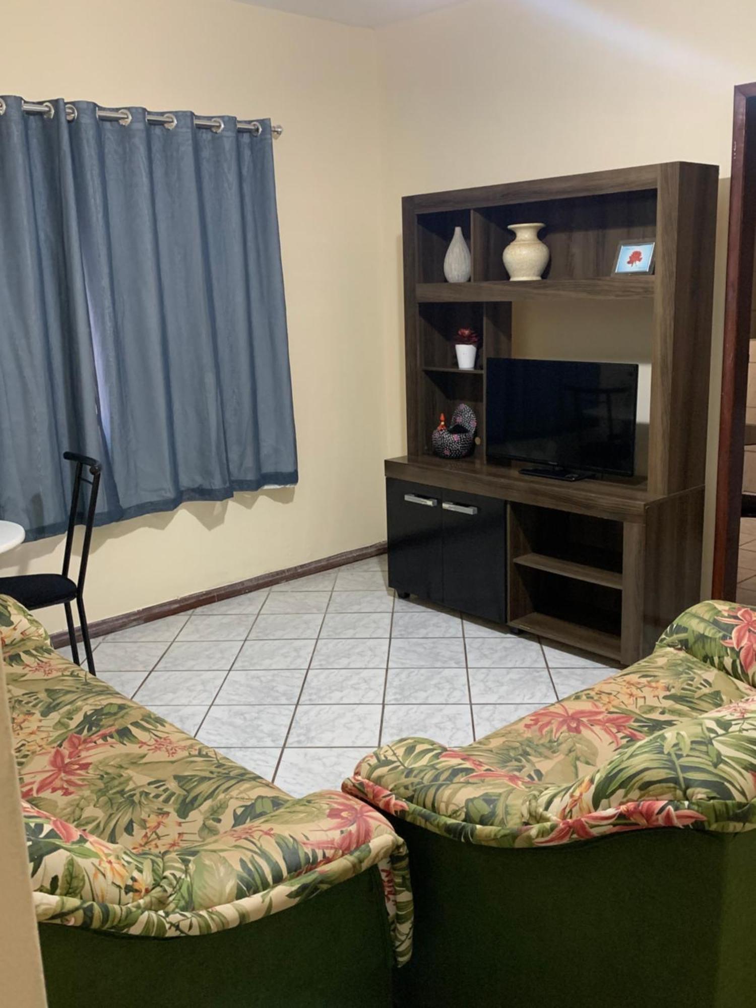 Solar De Bruna - Apartamento Com 2 Qts - 1 Suite - Garagem Coberta - Wi-Fi - Netflix - Acomoda 6 Pessoas A 70 Metros Da Praia Guarapari Εξωτερικό φωτογραφία